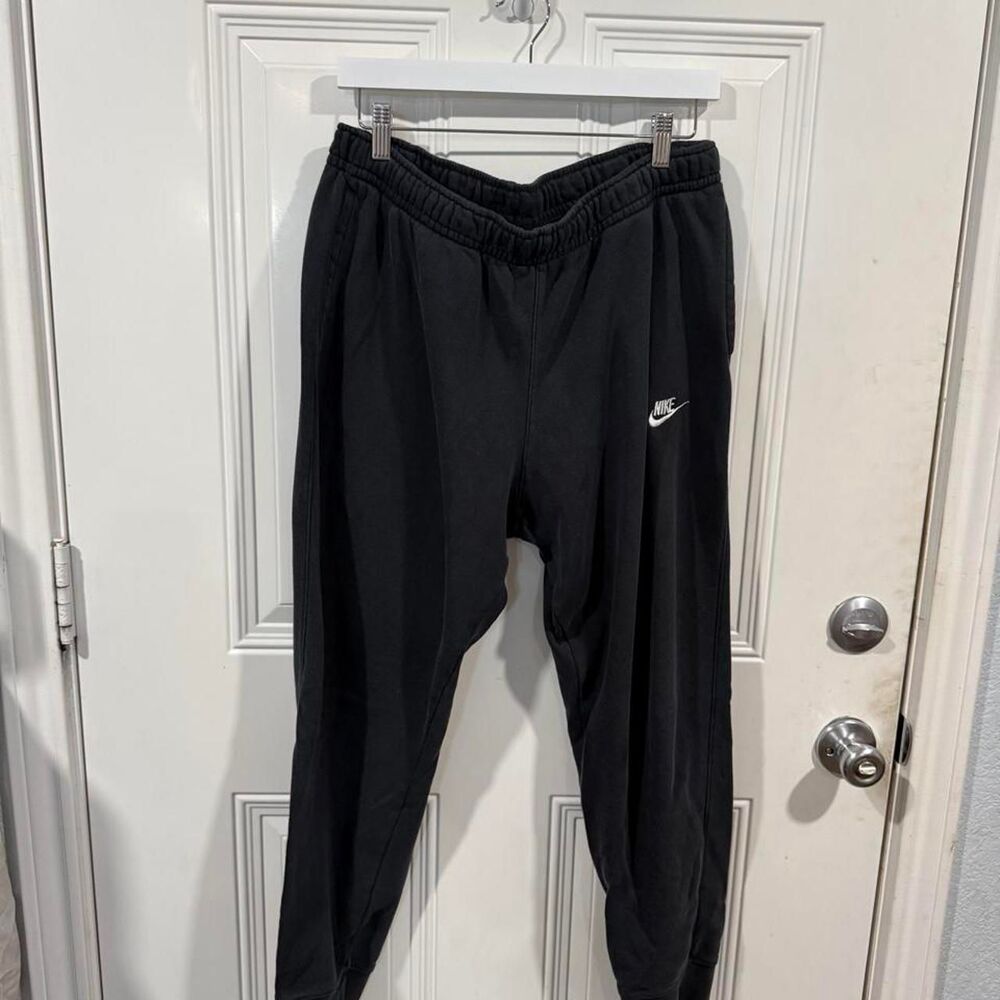 Nike Men's Black and Grey Joggers-tracksuits